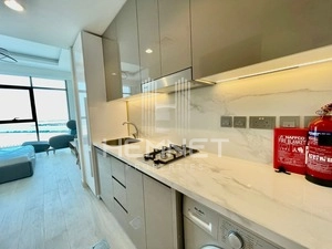 Farhad Azizi Residence