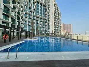 Farhad Azizi Residence