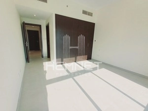 N S Building