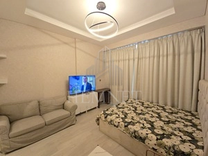 Farhad Azizi Residence