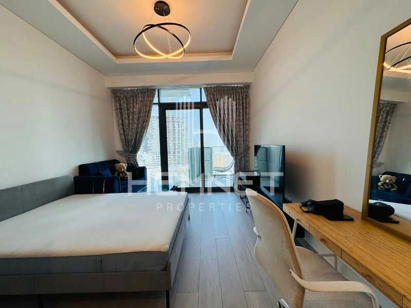 Farhad Azizi Residence